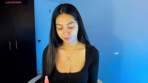 Nathalie online show from December 22, 2024, 11:54 am