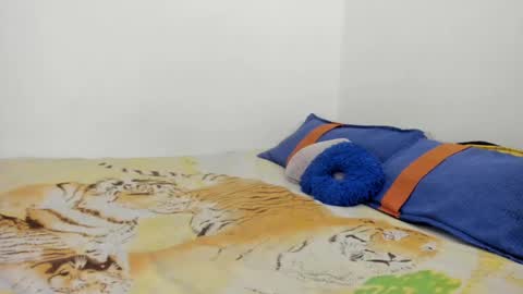 Nathaly online show from December 4, 2024, 8:18 pm