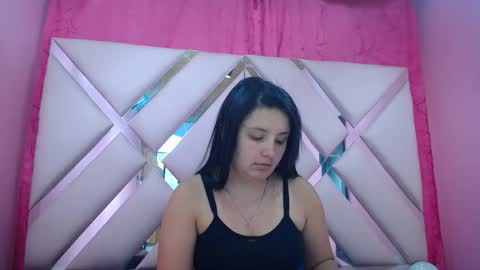 Snapshot of nathaly_sweet23 chatting on December 2, 2025, 3:01 am Nathaly sweet online show from December 2, 2025, 3:01 am