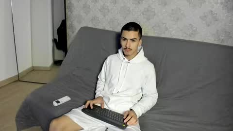 Snapshot of nathan_baker__ chatting on November 27, 2025, 11:34 am nathan_baker__ online show from November 27, 2025, 11:34 am