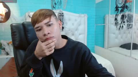 nathanclay online show from November 2, 2025, 3:31 am