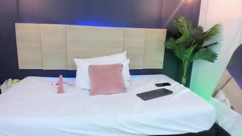 nathy_ross online show from February 22, 2025, 11:03 pm