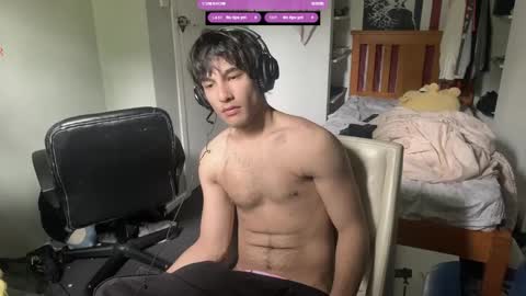 Snapshot of native_boy2 chatting on October 15, 2025, 1:06 am native_boy2 online show from October 15, 2025, 1:06 am