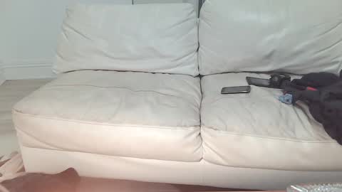 Snapshot of natou3x chatting on September 19, 2025, 1:01 pm natou3x online show from September 19, 2025, 1:01 pm