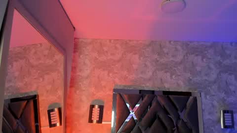 Natalia online show from April 8, 2026, 3:28 am