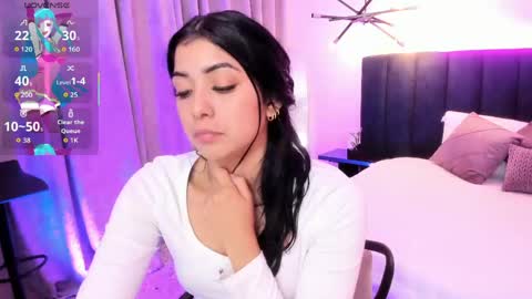 nattashaa online show from April 12, 2026, 11:37 am