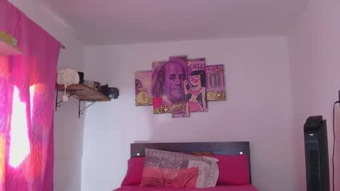 natalia online show from December 28, 2024, 2:21 pm