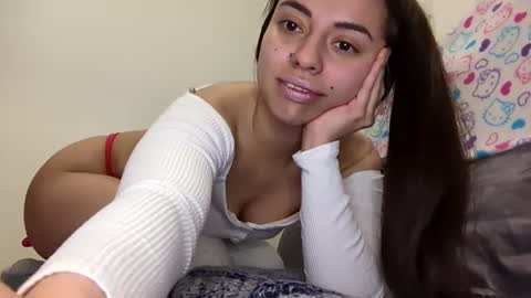 Snapshot of natty_astrid chatting on December 4, 2024, 11:19 am Natalia online show from December 4, 2024, 11:19 am