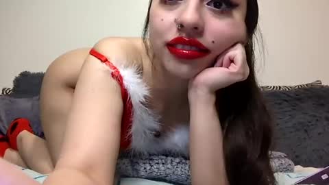 Snapshot of natty_astrid chatting on December 23, 2024, 1:13 pm Natalia online show from December 23, 2024, 1:13 pm