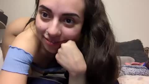 Snapshot of natty_astrid chatting on February 18, 2025, 12:04 am Natalia online show from February 18, 2025, 12:04 am