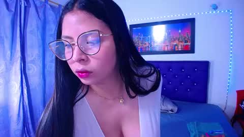  Annie  online show from March 6, 2025, 3:13 am