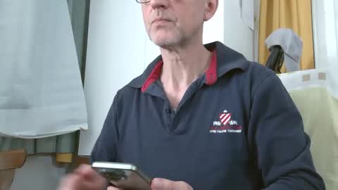 naturista25 online show from May 29, 2026, 7:50 am