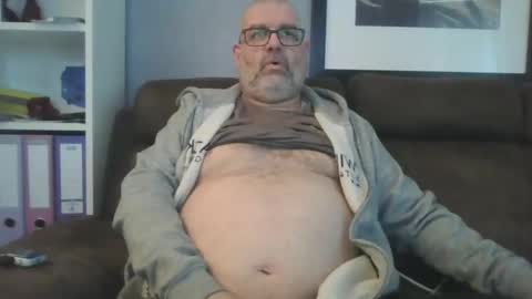 Snapshot of naturistmale45 chatting on February 4, 2025, 11:49 am naturistmale45 online show from February 4, 2025, 11:49 am