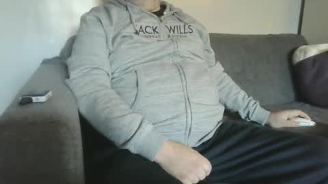 Snapshot of naturistmale45 chatting on March 3, 2025, 8:05 am naturistmale45 online show from March 3, 2025, 8:05 am