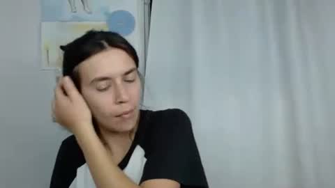 natutalcorps online show from April 18, 2026, 12:58 am