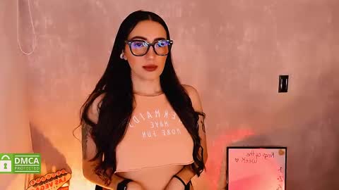 Snapshot of natval_ chatting on December 6, 2024, 11:00 am Natalia  Valeria online show from December 6, 2024, 11:00 am