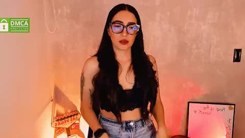 Snapshot of natval_ chatting on December 7, 2024, 11:07 am Natalia  Valeria online show from December 7, 2024, 11:07 am
