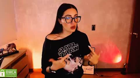 Snapshot of natval_ chatting on December 12, 2024, 11:07 am Natalia  Valeria online show from December 12, 2024, 11:07 am