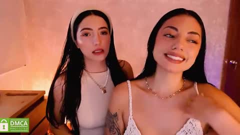Snapshot of natval_ chatting on February 17, 2025, 6:15 pm Natalia  Valeria online show from February 17, 2025, 6:15 pm
