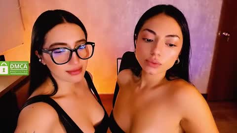 Snapshot of natval_ chatting on March 1, 2025, 10:55 am Natalia  Valeria online show from March 1, 2025, 10:55 am