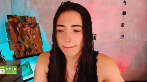 Natalia  Valeria online show from May 13, 2026, 9:06 am
