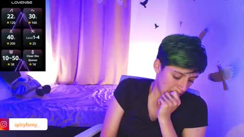 Fernanda online show from October 22, 2025, 8:36 am