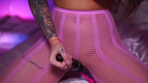 Snapshot of natydesiree chatting on March 4, 2025, 11:19 am Naty online show from March 4, 2025, 11:19 am