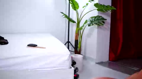 Snapshot of natydesiree chatting on October 18, 2025, 9:43 am Naty online show from October 18, 2025, 9:43 am