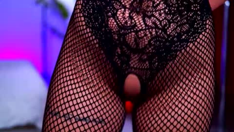 Naty online show from November 5, 2025, 10:04 am