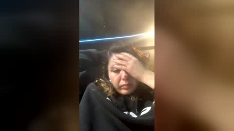 Natymia online show from January 18, 2026, 1:37 pm