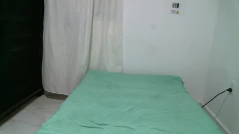      online show from February 1, 2025, 2:47 am