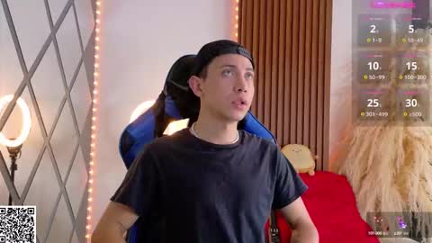 Christopher  Chris online show from September 24, 2025, 11:57 am