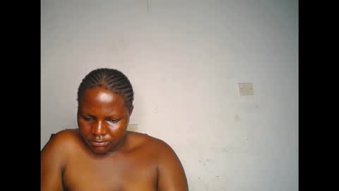 Snapshot of naughty_cunt0 chatting on October 18, 2025, 8:15 am Amara online show from October 18, 2025, 8:15 am