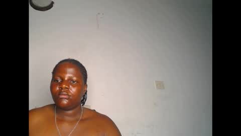 Snapshot of naughty_cunt0 chatting on October 20, 2025, 6:58 am Amara online show from October 20, 2025, 6:58 am