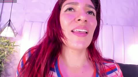 Flor online show from January 15, 2025, 2:06 am