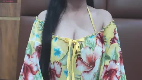 riya online show from November 23, 2025, 5:24 pm