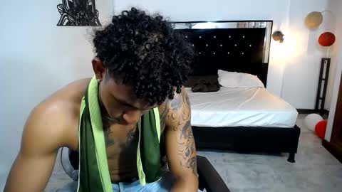 SEBAS online show from February 19, 2025, 10:09 pm