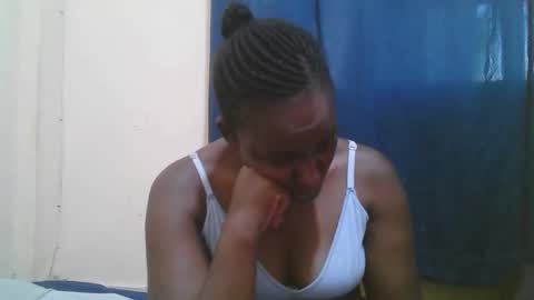 Snapshot of naughty_slender2 chatting on April 23, 2026, 6:14 am jn online show from April 23, 2026, 6:14 am