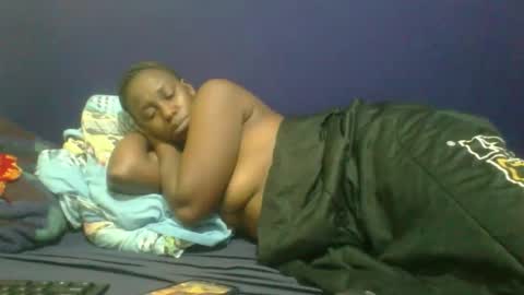 Snapshot of naughty_slender2 chatting on May 15, 2026, 11:23 pm jn online show from May 15, 2026, 11:23 pm