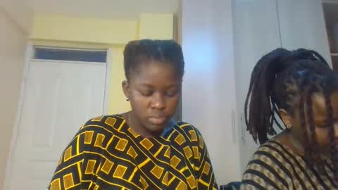 Snapshot of naughty_sluttygal chatting on October 21, 2025, 3:02 pm Lydiah online show from October 21, 2025, 3:02 pm