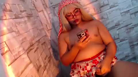 naughty_ursula21xxx online show from January 23, 2025, 4:04 pm