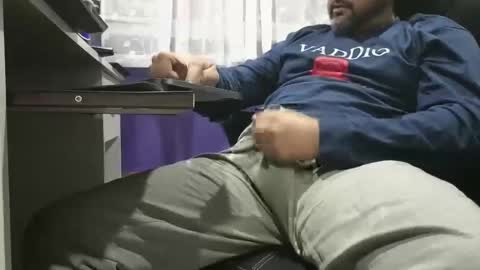 Snapshot of naughtydesicock chatting on December 17, 2024, 11:27 pm sakhtlaundaz online show from December 17, 2024, 11:27 pm