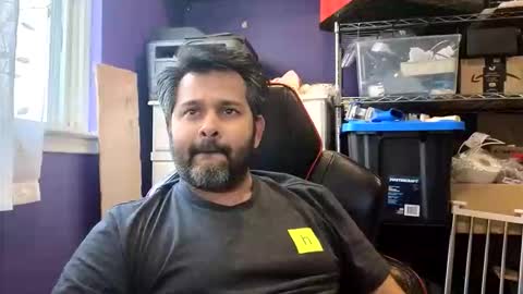 sakhtlaundaz online show from April 24, 2026, 9:50 pm