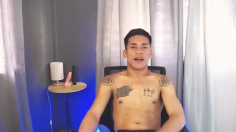 naughtyfuck_boy online show from April 18, 2026, 5:44 am