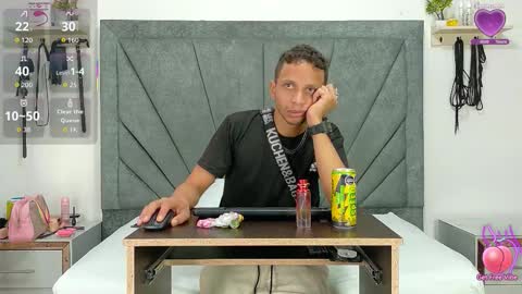 naughtyfusion_os online show from February 25, 2026, 12:26 pm