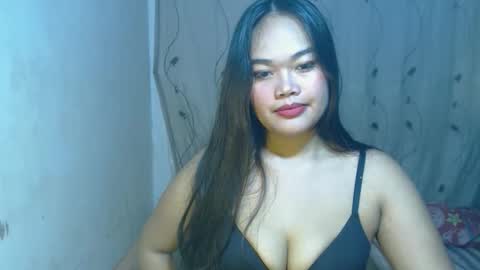 amber and ryan online show from November 22, 2025, 7:13 pm