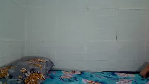 naughtyhotmama68319 online show from January 19, 2026, 8:07 am