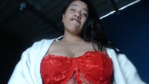 Snapshot of naughtyhotsquirt chatting on February 10, 2025, 10:19 pm Kimberly online show from February 10, 2025, 10:19 pm