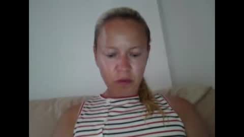 Snapshot of naughtyjennyblondeuk chatting on May 30, 2026, 2:36 pm naughtyjennyblondeuk online show from May 30, 2026, 2:36 pm