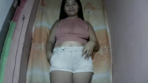 naughtymom_33 online show from December 5, 2025, 7:50 am